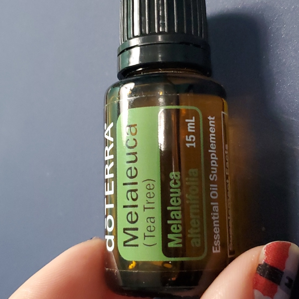 Doterra melaleuca (tea tree)